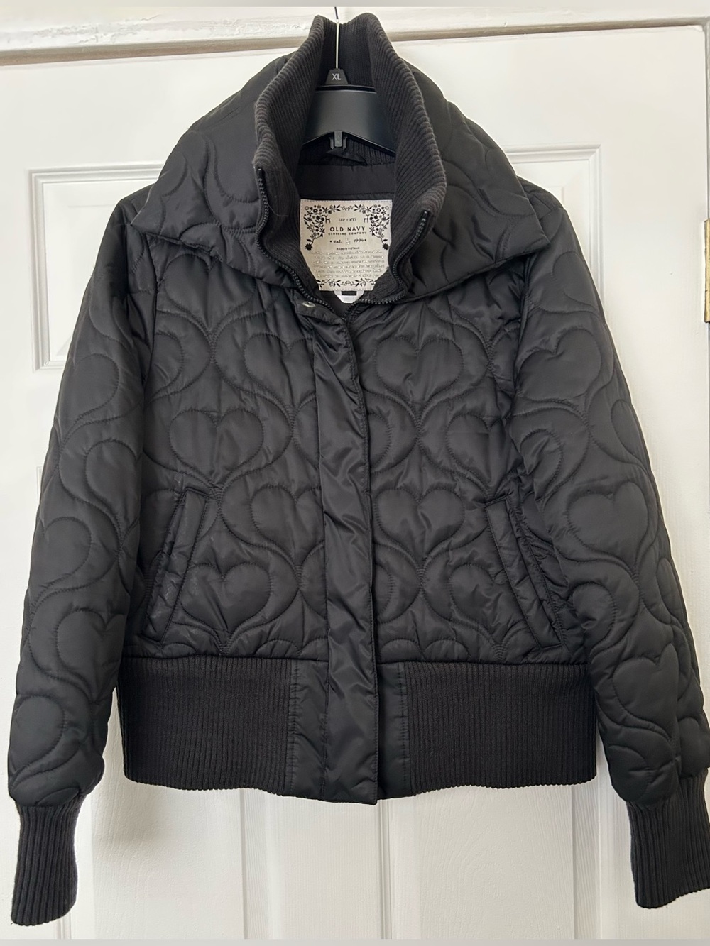 Old Navy Heart Quilted Black Bomber Jacket Size L